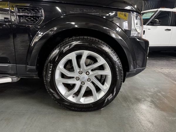 Used Land Rover Discovery 4 2016 for sale - 76081043: Photo 4