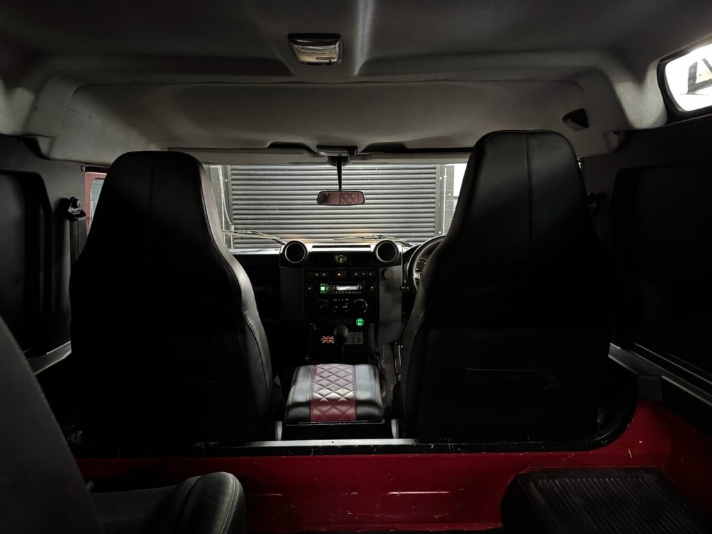 Used Land Rover Defender 90 2009 for sale - 77384606: Photo 18