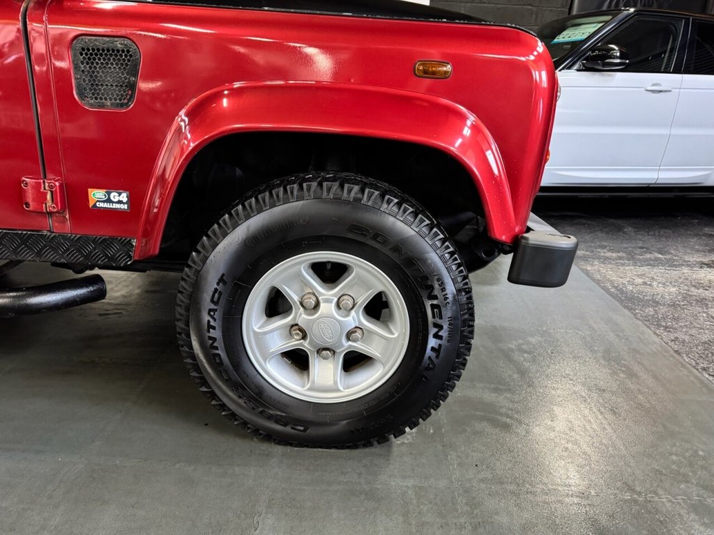 Used Land Rover Defender 90 2009 for sale - 77384606: Photo 4