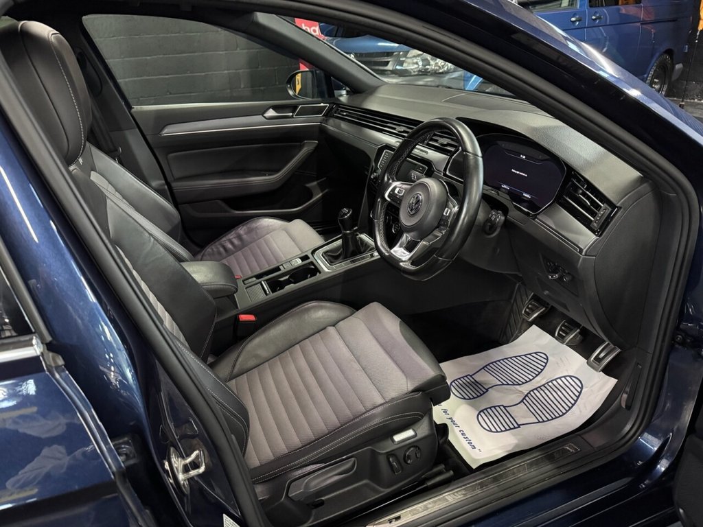 Used Volkswagen Passat 2016 for sale - 76617923: Photo 16