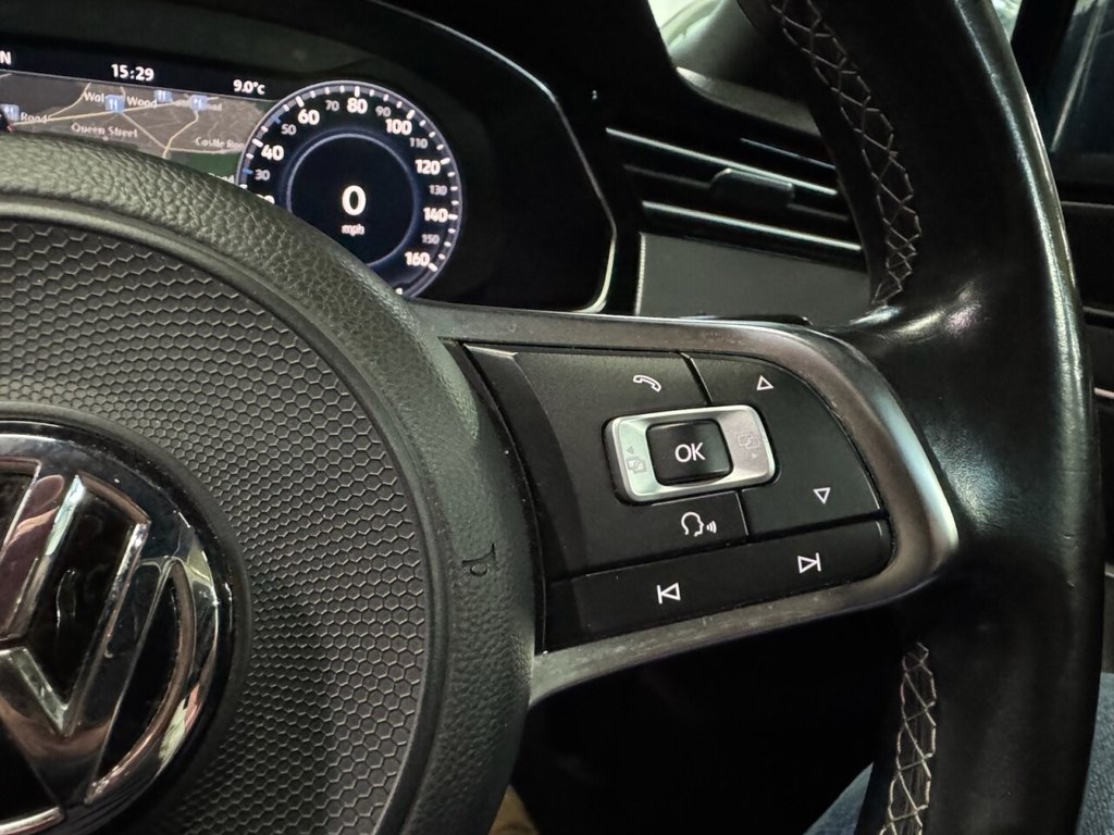 Used Volkswagen Passat 2016 for sale - 76617923: Photo 27