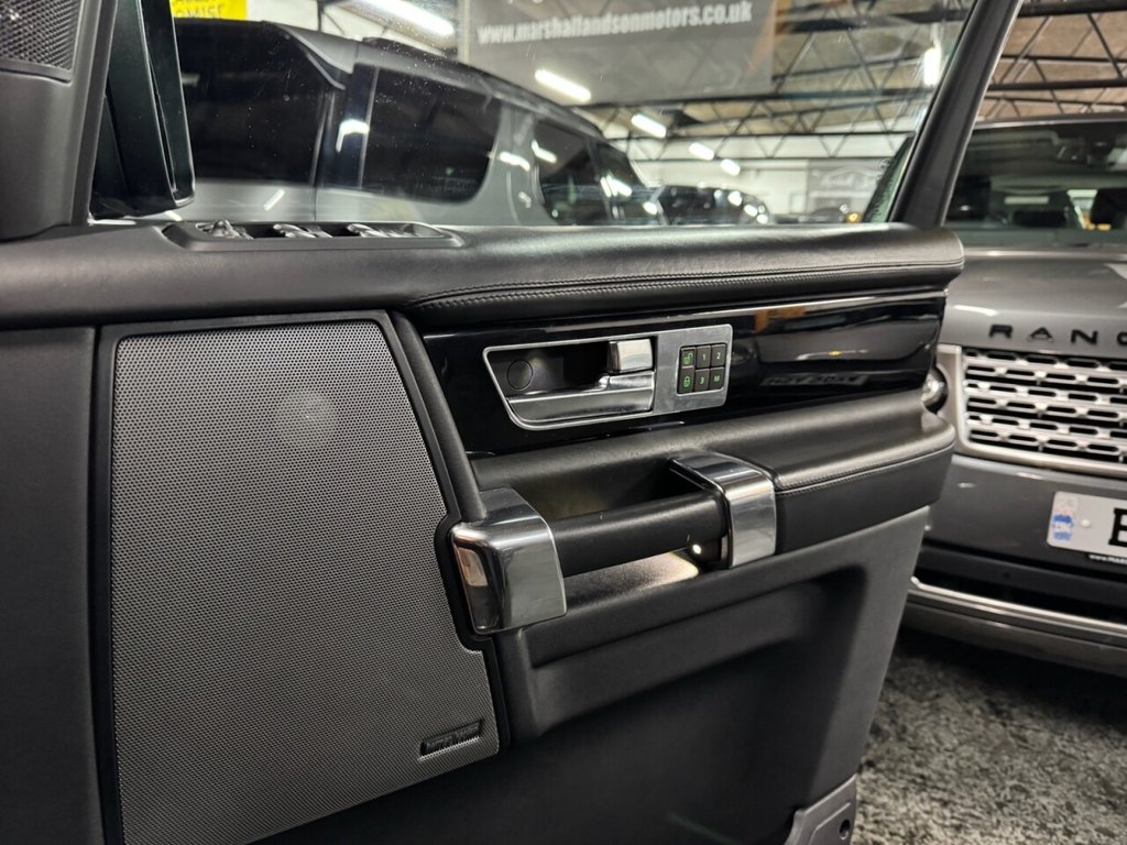 Used Land Rover Discovery 2013 for sale - 76582879: Photo 16