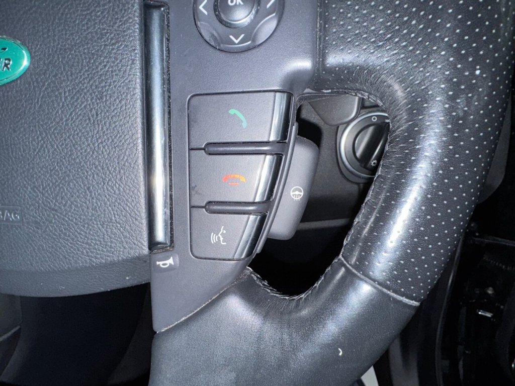 Used Land Rover Discovery 2013 for sale - 76582879: Photo 20