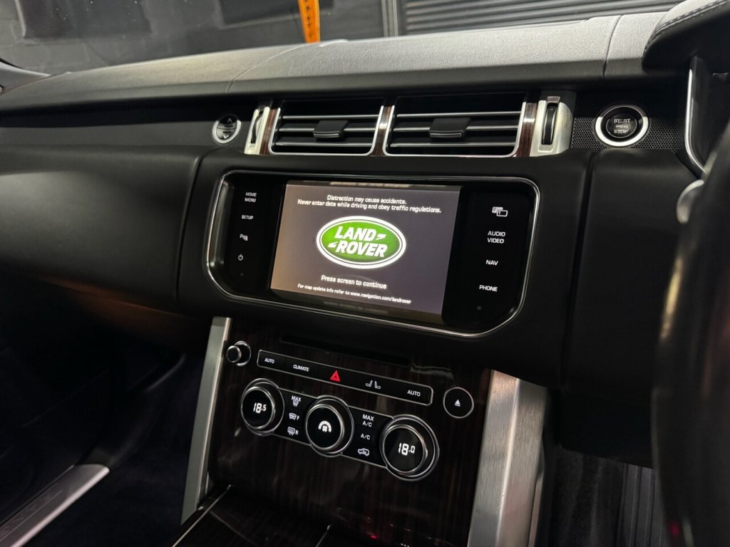 Used Land Rover Range Rover 2015 for sale - 78097204: Photo 17