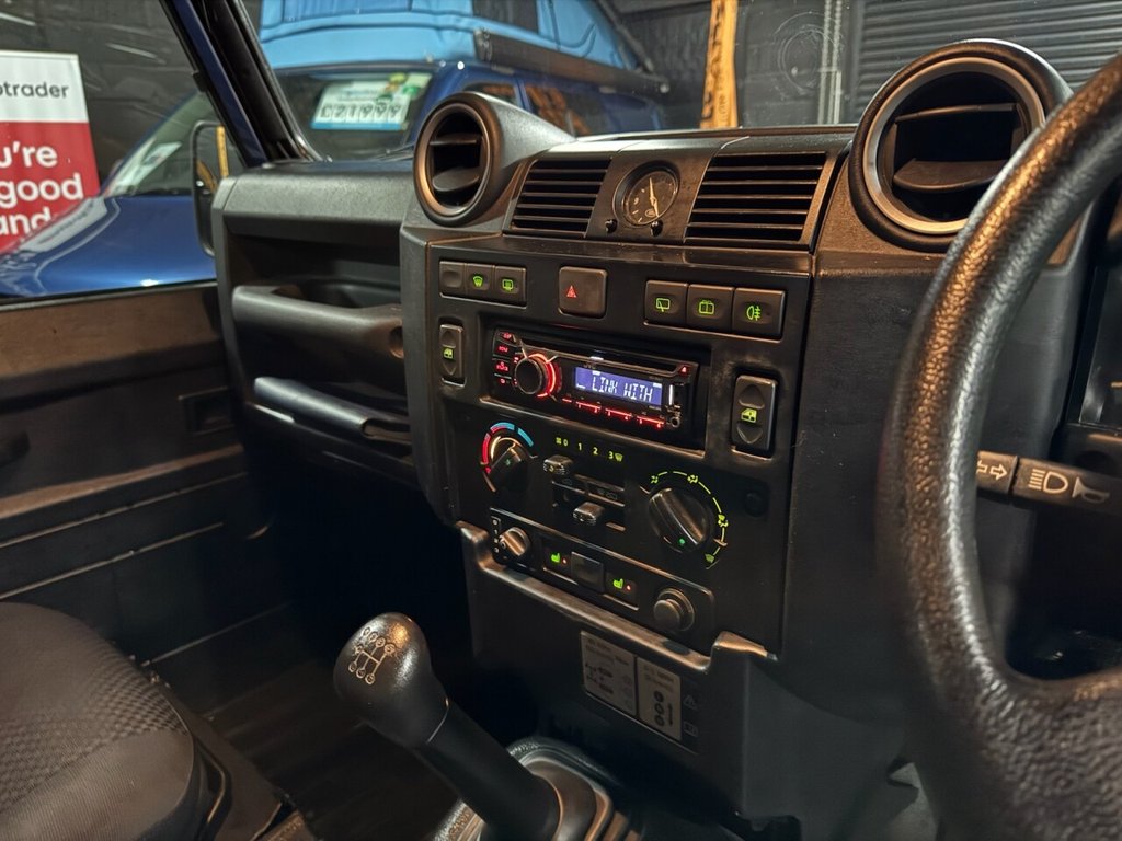 Used Land Rover Defender 90 2013 for sale - 76724924: Photo 20