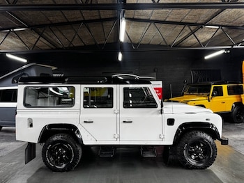 Used Land Rover Defender 2014 for sale - 79103611: Photo