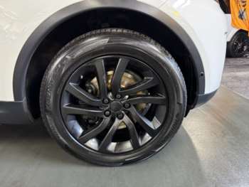 Used Land Rover Discovery 5 2017 for sale - 74721975: Photo