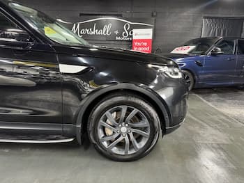 Used Land Rover Discovery 2019 for sale - 79778076: Photo