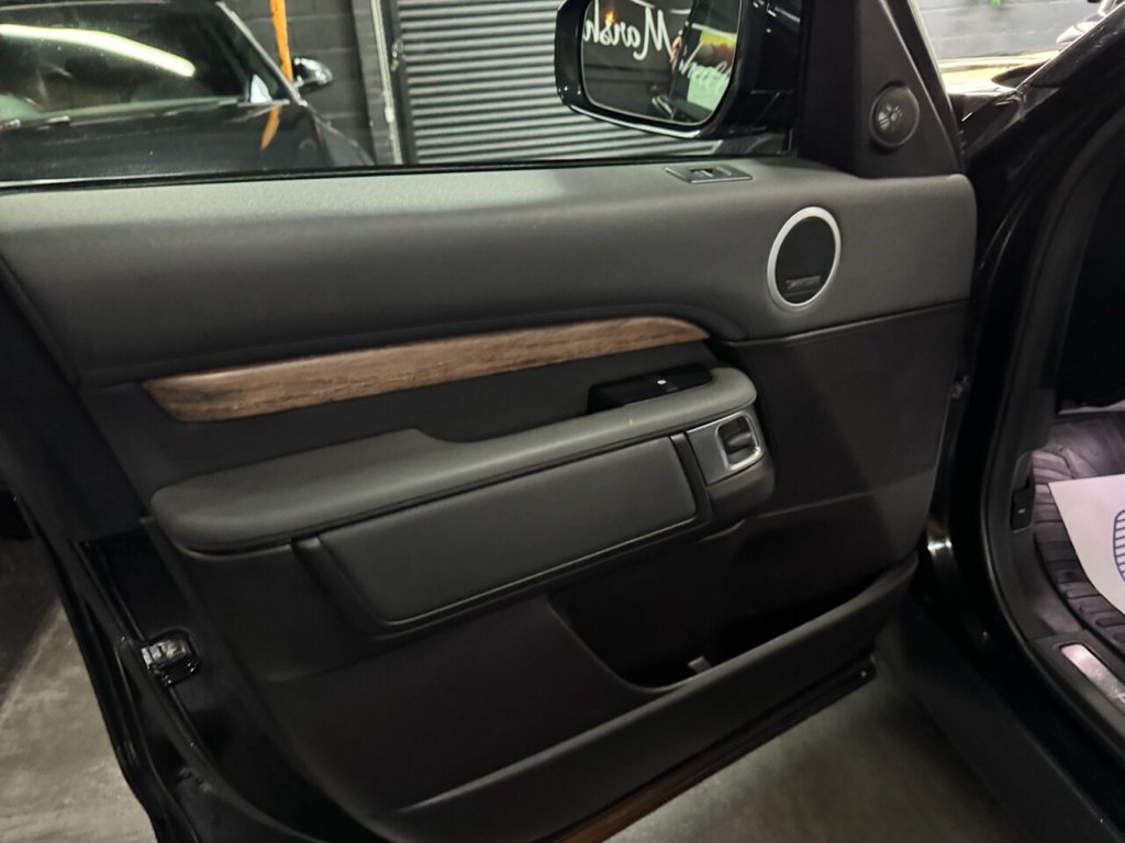 Used Land Rover Discovery 2017 for sale - 76482047: Photo 36