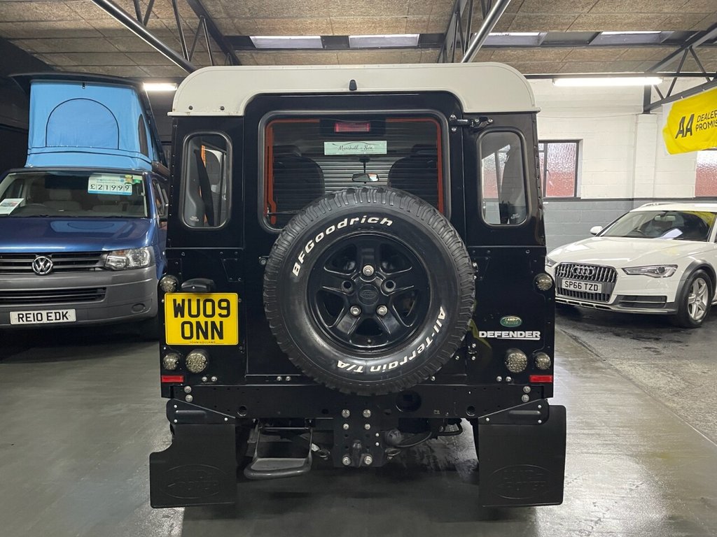 Used Land Rover Defender 2009 for sale - 76986037: Photo 14