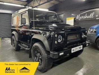 Land Rover Defender feature image