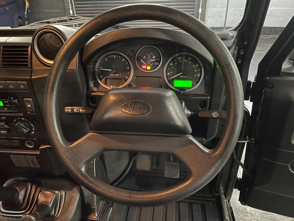 Used Land Rover Defender 2009 for sale - 76986037: Photo 21