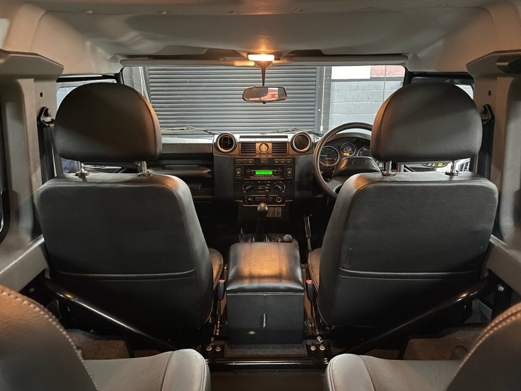 Used Land Rover Defender 2009 for sale - 76986037: Photo 23