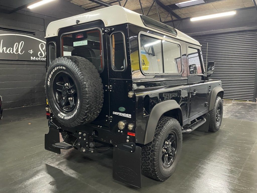 Used Land Rover Defender 2009 for sale - 76986037: Photo 9
