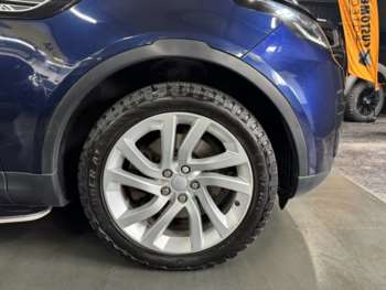 Used Land Rover Discovery 5 2017 for sale - 74722531: Photo
