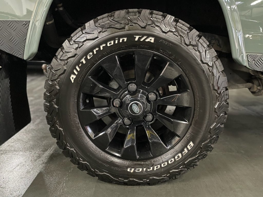 Used Land Rover Defender 90 2010 for sale - 76901005: Photo 10