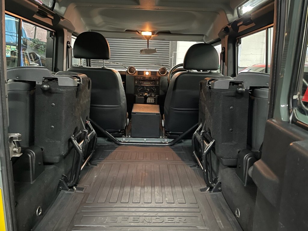 Used Land Rover Defender 90 2010 for sale - 76901005: Photo 14