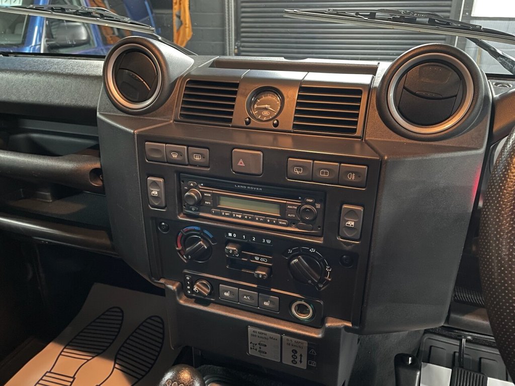 Used Land Rover Defender 90 2010 for sale - 76901005: Photo 23