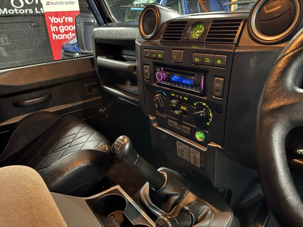 Used Land Rover Defender 2010 for sale - 76547033: Photo 19