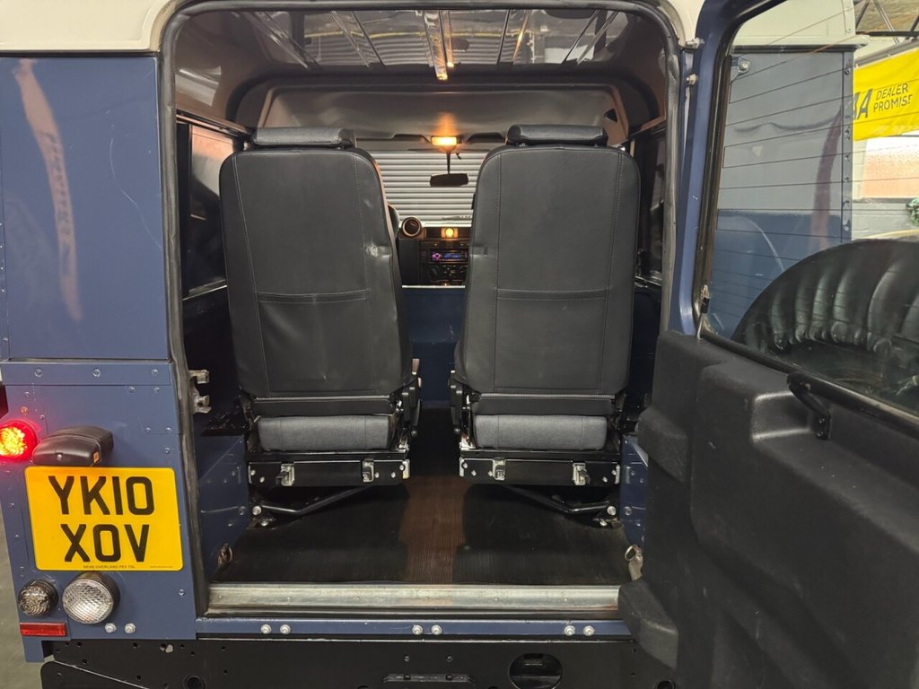 Used Land Rover Defender 2010 for sale - 76547033: Photo 23