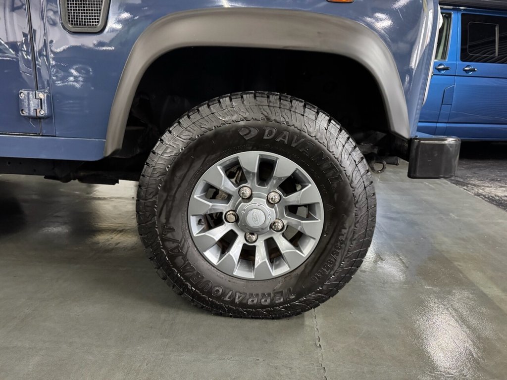 Used Land Rover Defender 2010 for sale - 76547033: Photo 6