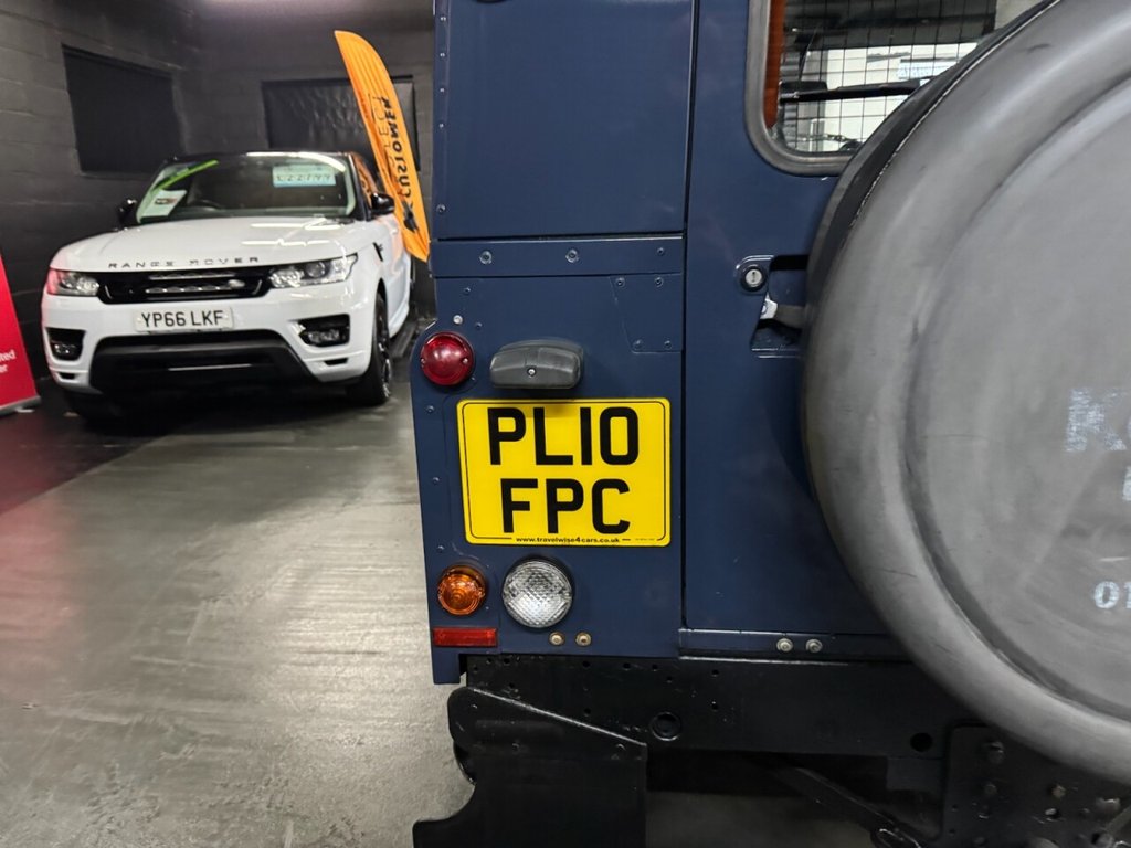 Used Land Rover Defender 2010 for sale - 77341945: Photo 8