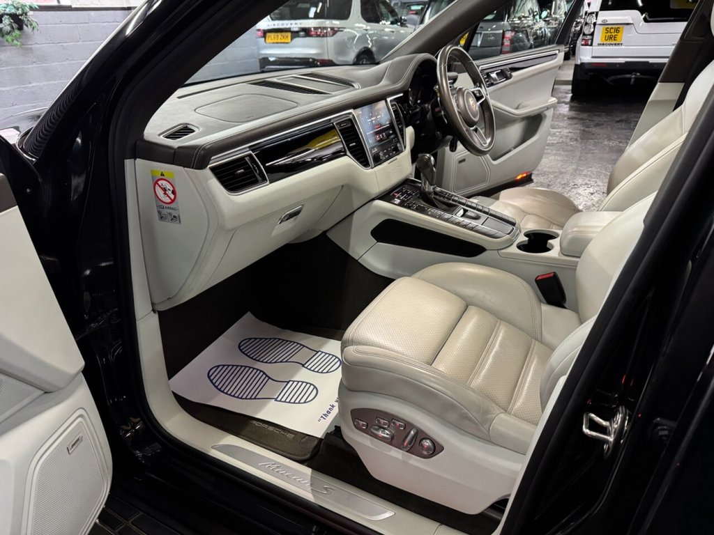 Used Porsche Macan 2016 for sale - 77188807: Photo 33