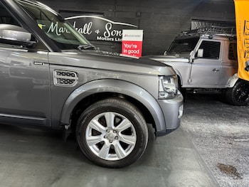 Used Land Rover Discovery 2015 for sale - 79104063: Photo