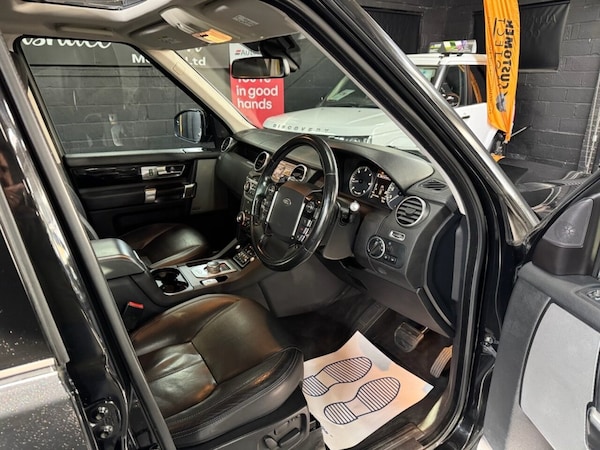 Used Land Rover Discovery 2015 for sale - 76132297: Photo 17