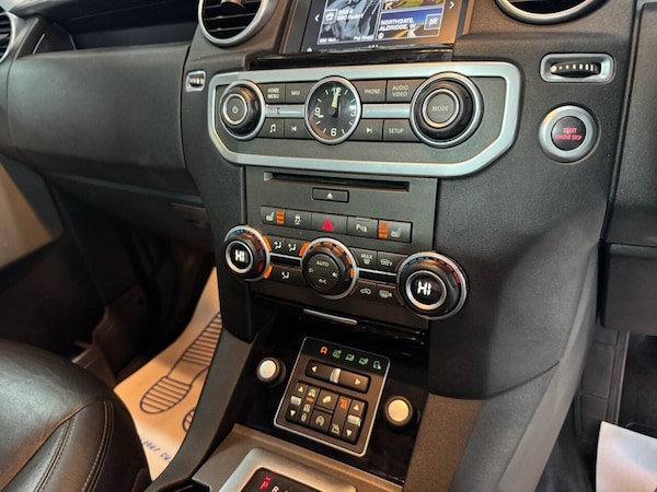 Used Land Rover Discovery 2015 for sale - 76132297: Photo 21