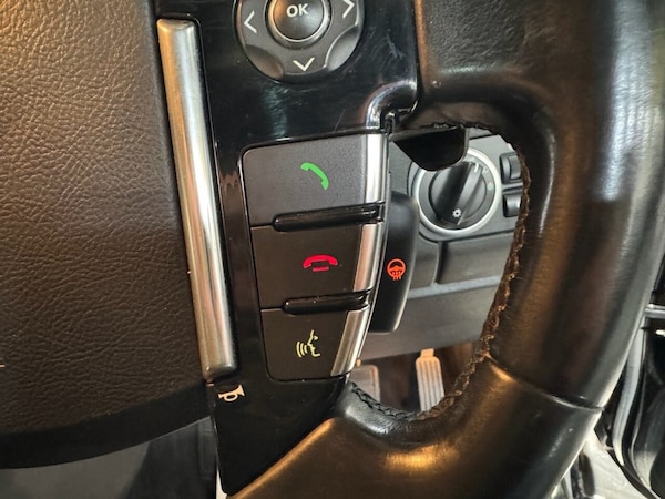 Used Land Rover Discovery 2015 for sale - 76132297: Photo 27