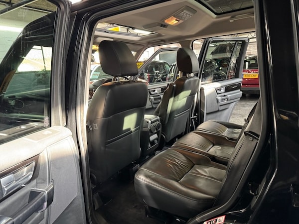 Used Land Rover Discovery 2015 for sale - 76132297: Photo 35