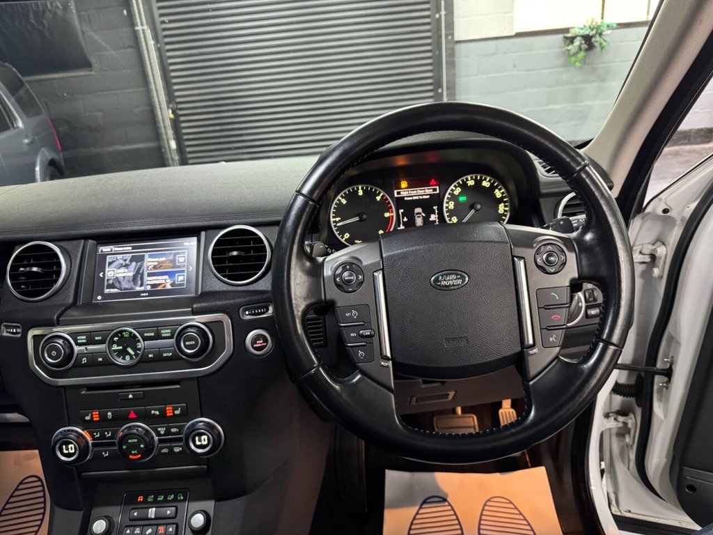 Used Land Rover Discovery 2016 for sale - 76582080: Photo 24