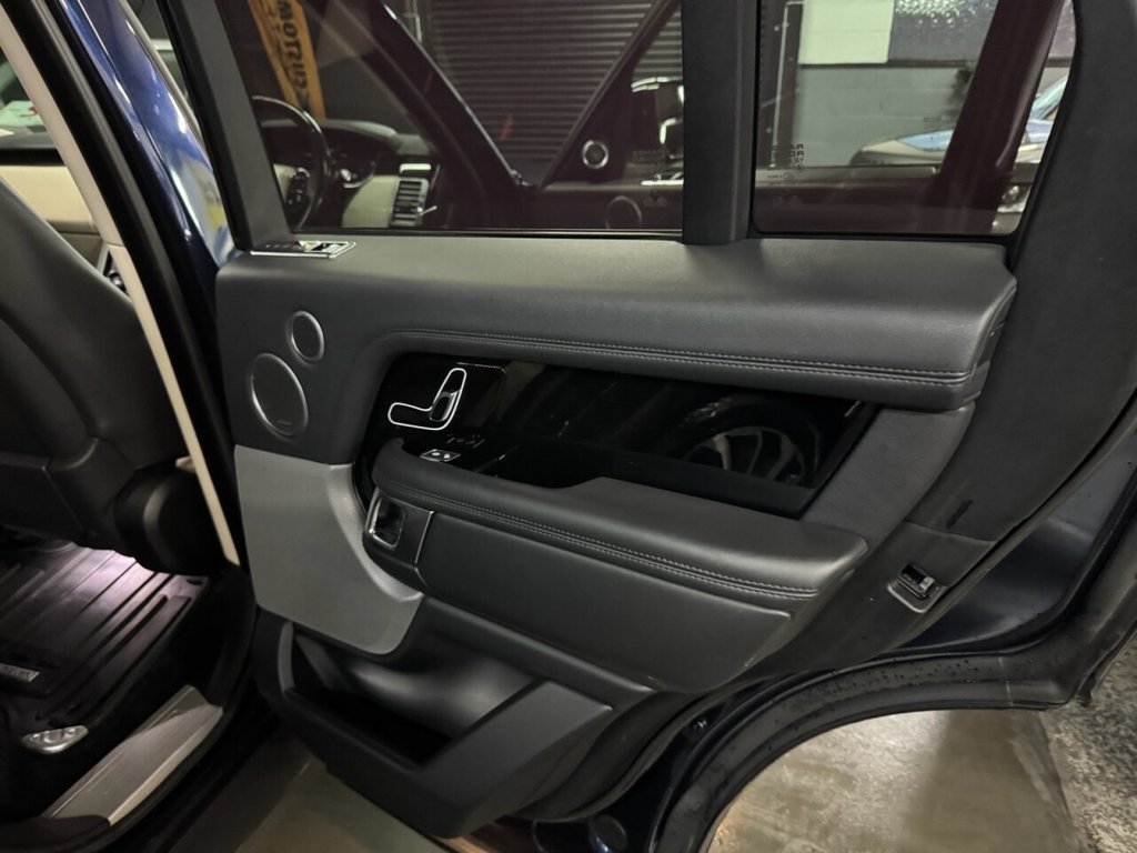 Used Land Rover Range Rover 2018 for sale - 77452357: Photo 32