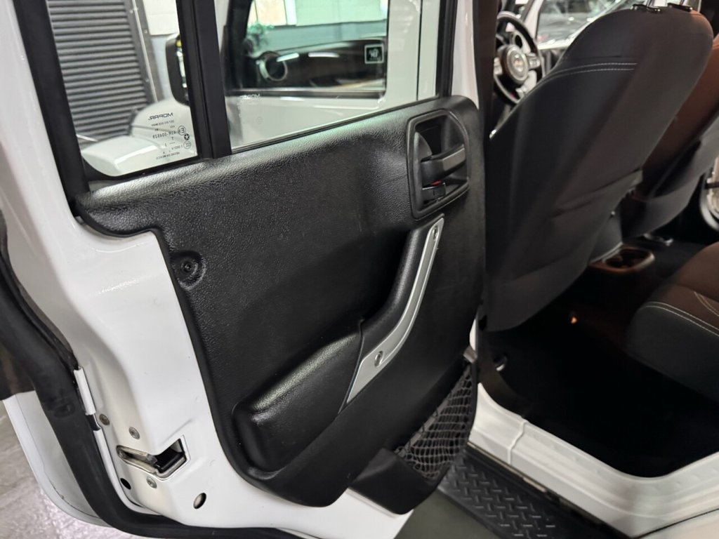 Used Jeep Wrangler 2013 for sale - 77121389: Photo 28