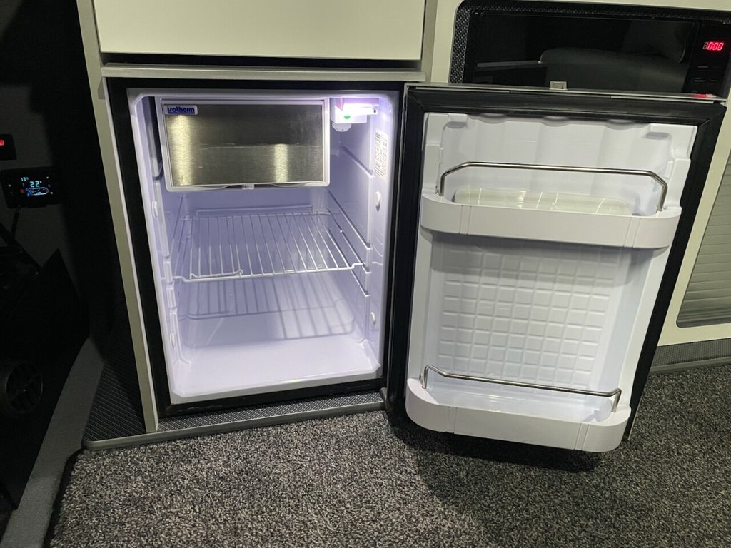 Used Volkswagen Transporter 2020 for sale - 76883596: Photo 21