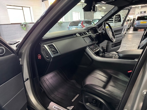 Used Land Rover Range Rover Sport 2015 for sale - 75573538: Photo 37