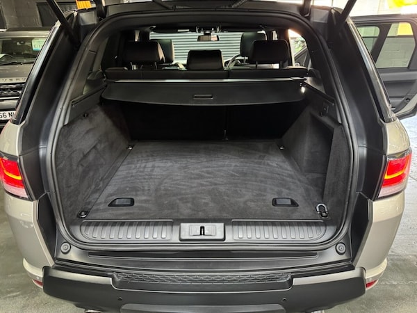 Used Land Rover Range Rover Sport 2015 for sale - 75573538: Photo 38