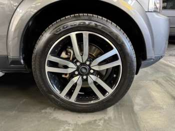 Used Land Rover Discovery 4 2015 for sale - 74650513: Photo