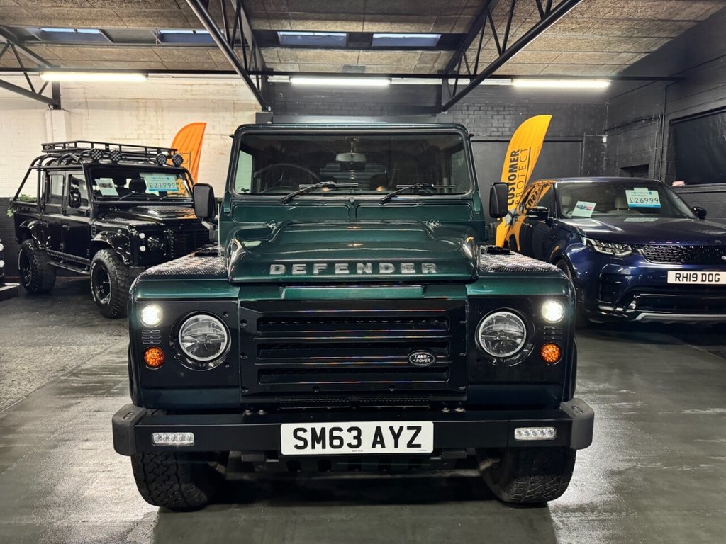 Used Land Rover Defender 90 2013 for sale - 76740308: Photo 15