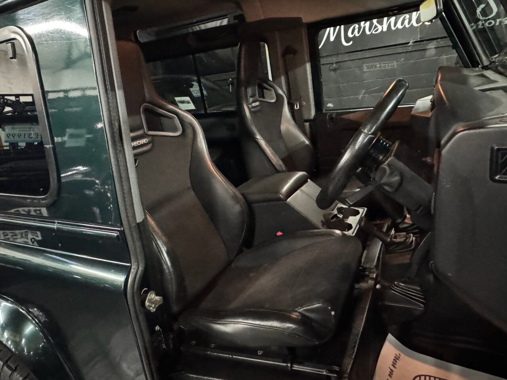 Used Land Rover Defender 90 2013 for sale - 76740308: Photo 20