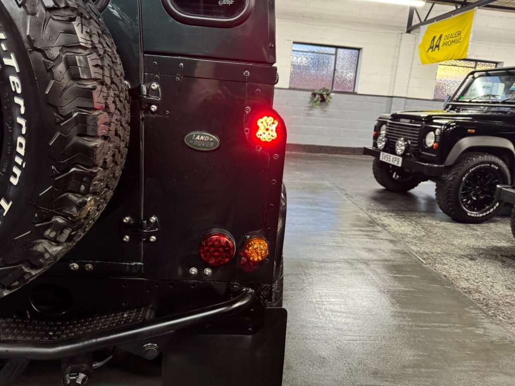 Used Land Rover Defender 90 2013 for sale - 76740308: Photo 8