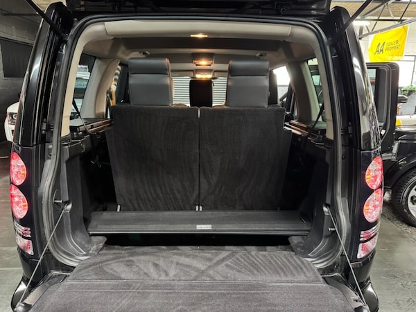 Used Land Rover Discovery 2014 for sale - 76132546: Photo 32