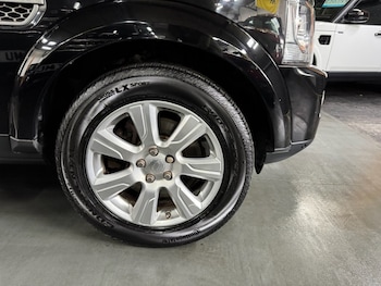 Used Land Rover Discovery 2014 for sale - 76132546: Photo 4