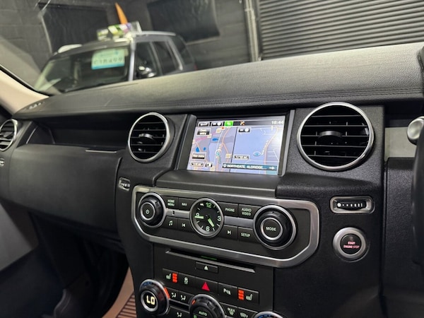 Used Land Rover Discovery 4 2016 for sale - 75630475: Photo 27