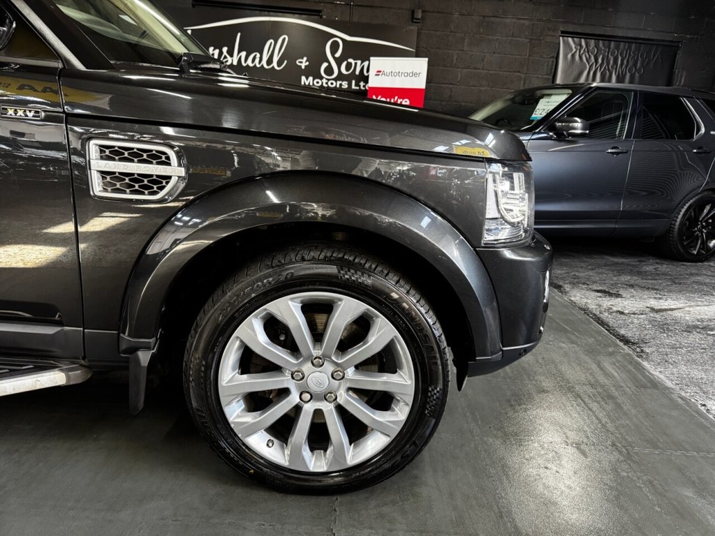 Used Land Rover Discovery 2015 for sale - 77936812: Photo 4