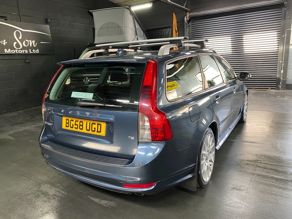 Used Volvo V50 2008 for sale - 76470033: Photo 6