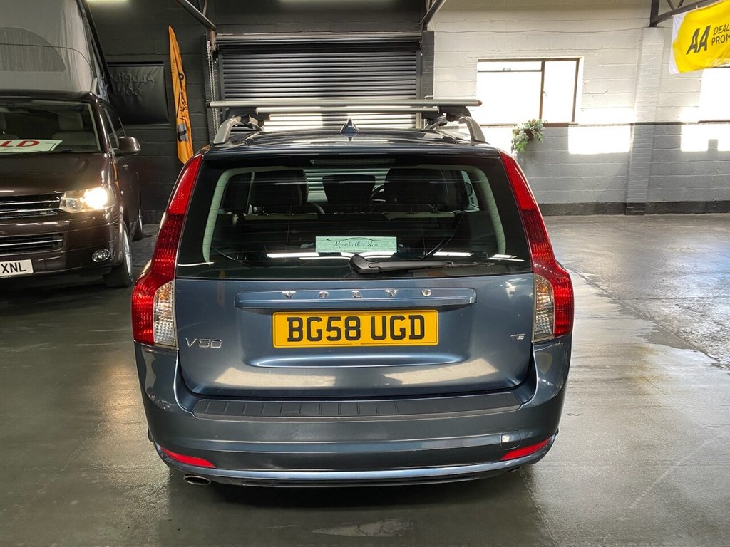 Used Volvo V50 2008 for sale - 76470033: Photo 8