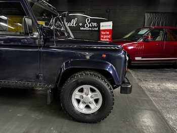 Used Land Rover Defender 90 1987 for sale - 79550721: Photo