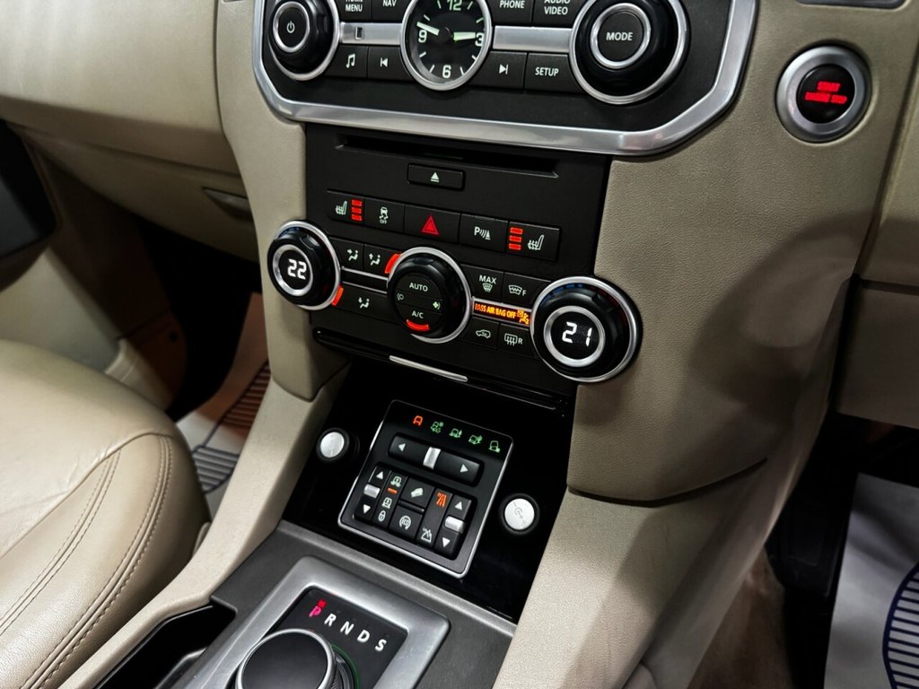 Used Land Rover Discovery 2014 for sale - 78096409: Photo 12